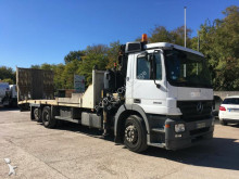 camion transport utilaje Mercedes