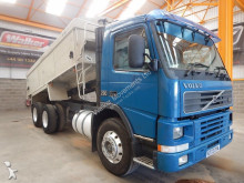 Volvo FM7 truck