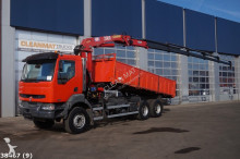camión Renault Kerax 320