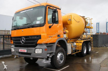 camion béton toupie / Malaxeur Mercedes