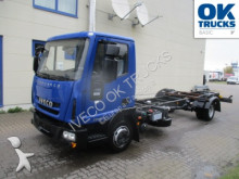 camión chasis Iveco