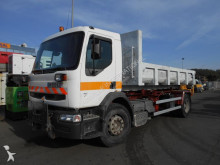kraan met kipper Renault