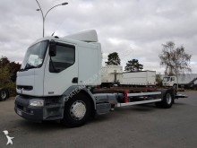 camión chasis Renault