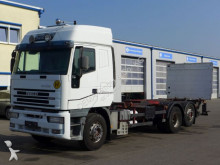 camión chasis Iveco