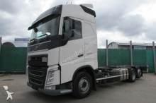 camion châssis Volvo