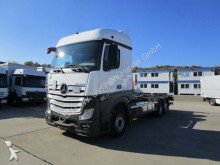 Mercedes chassis truck