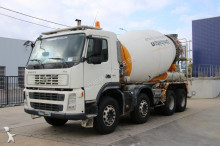 used concrete mixer truck