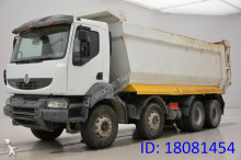 Renault tipper truck