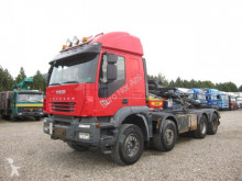 camión volquete Iveco