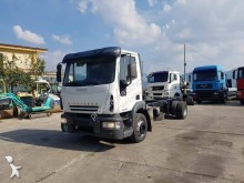 vrachtwagen chassis Iveco