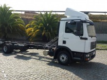 camião MAN TGL 12.210 BL