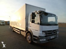camion fourgon polyfond Mercedes