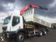camion Iveco Trakker 450