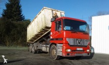 Gancho portacontenedor Mercedes