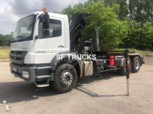 грузовик Mercedes Axor