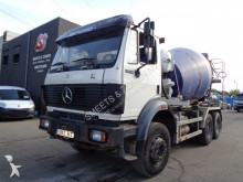 camion béton toupie / Malaxeur Mercedes