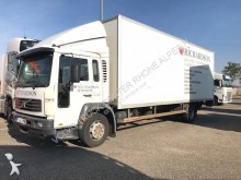 camion fourgon polyfond Volvo