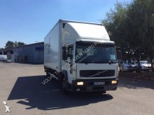 camion Volvo FL 180