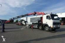 camión caja abierta Volvo