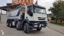 camion ribaltabile Iveco