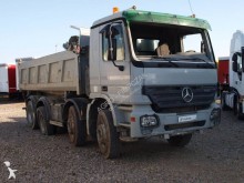 camion benne Mercedes