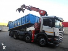 camión volquete para chatarra Scania