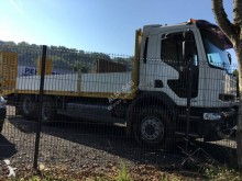 Renault heavy equipment transport truck