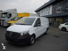 vrachtwagen bakwagen Mercedes