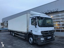 Mercedes box truck
