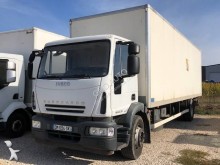 camión furgón Iveco