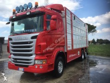 camión para ganado bovino Scania