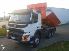 camión volquete bilateral Volvo