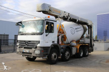 Mercedes Actros 3236