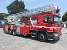 camión bomberos Scania