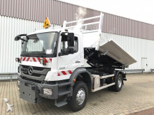 camion tri-benne Mercedes