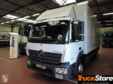Mercedes box truck