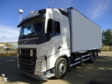 camión furgón Volvo