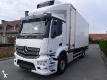 camión frigorífico Mercedes