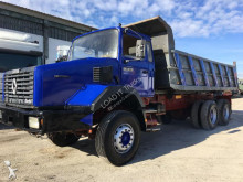 camión volquete Renault