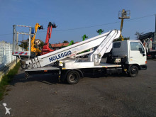 camion Multitel ALU 22