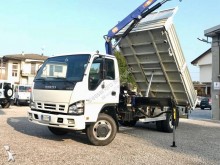 Isuzu NQR 75 truck