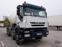 camión hormigón cuba / Mezclador Iveco