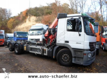 Mercedes skip truck