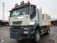 camión volquete Iveco