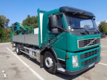 camión caja abierta teleros Volvo