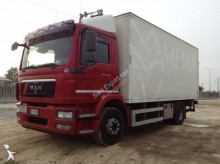MAN box truck