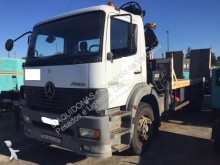 camion porte engins Mercedes