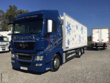 MAN mono temperature refrigerated truck