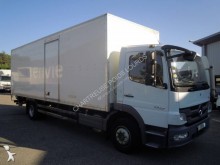 camión furgón caja polyfond Mercedes