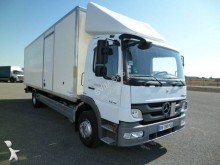 camión furgón caja polyfond Mercedes
